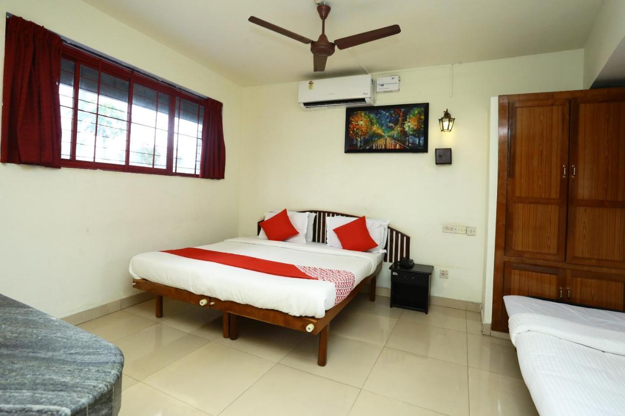 Hotel O Oasis Thiruvananthapuram Exteriör bild